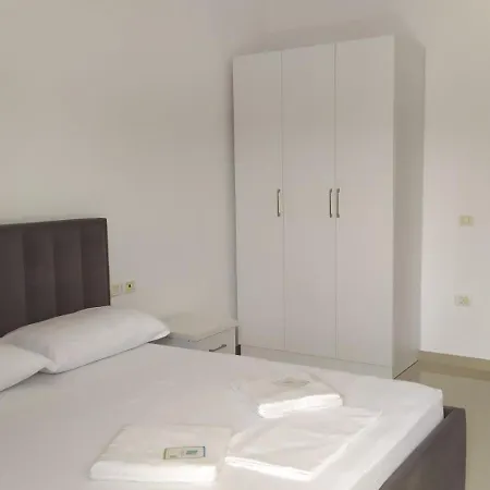Starbay Апартаменты Влёра